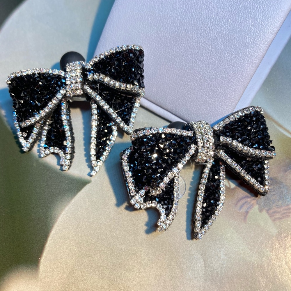 🌟 Black Rhinestone Bowknot Dangle Earrings - Picture 4 of 7
